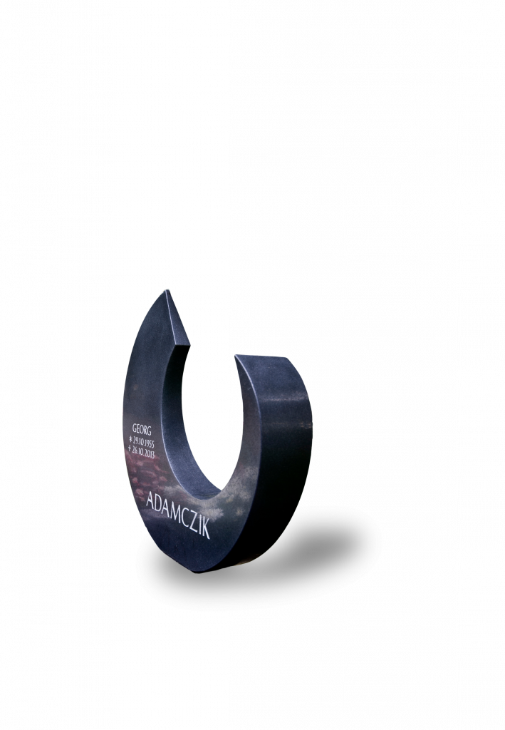 Das Bild zeigt ein Beispiel dafür, wie einzigartige Grabsteine aussehen können.